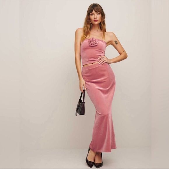 Reformation Dresses & Skirts - NWT REFORMATION / Adalynn Velvet Pink Maxi Skirt Size M